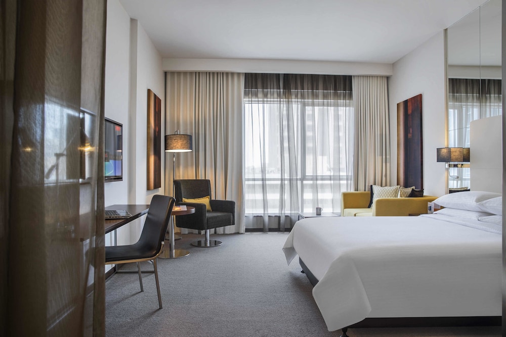 Basic Room, 1 Queen Bed (Centro) - Photo 3