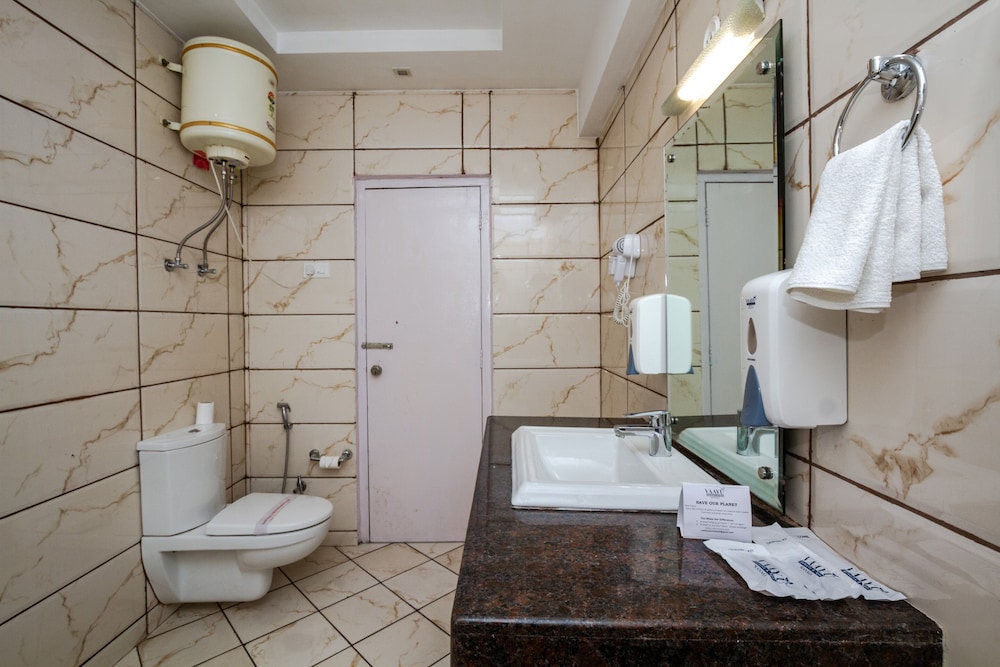 Premium Room - Photo 18