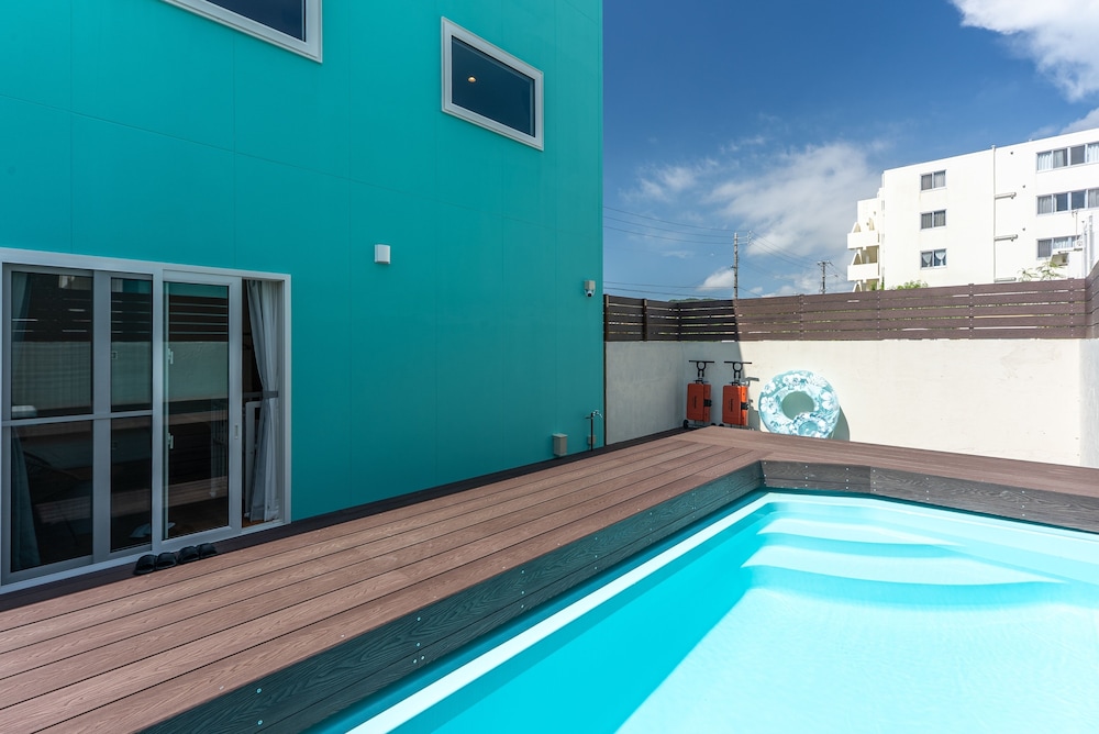 Grandioso Okinawa Pool Villa Kin2H, Smoking photo 2