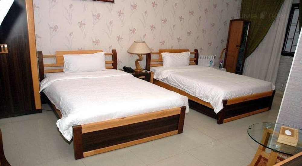 Standard Twin Room photo 2