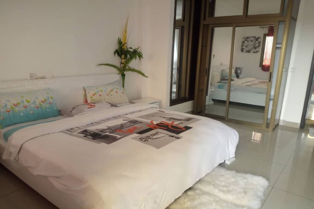 City Apartment