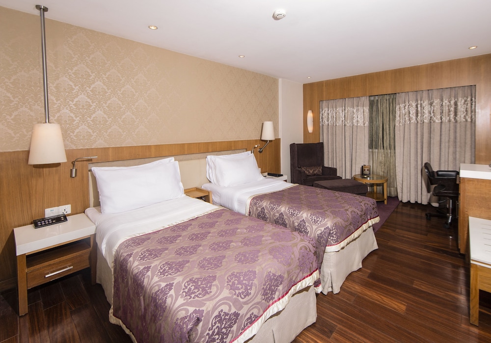 Superior Executive Room - Photo 5