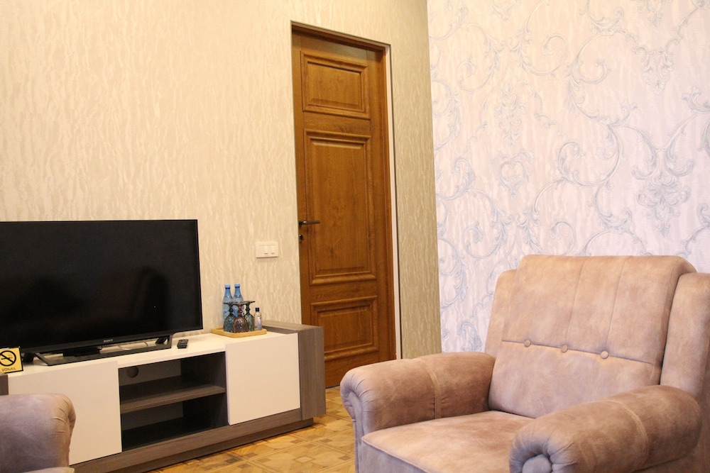 Deluxe Double Room, Balcony, Courtyard View photo 2