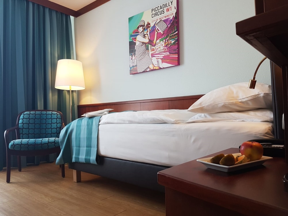 Premium Single Room photo 2