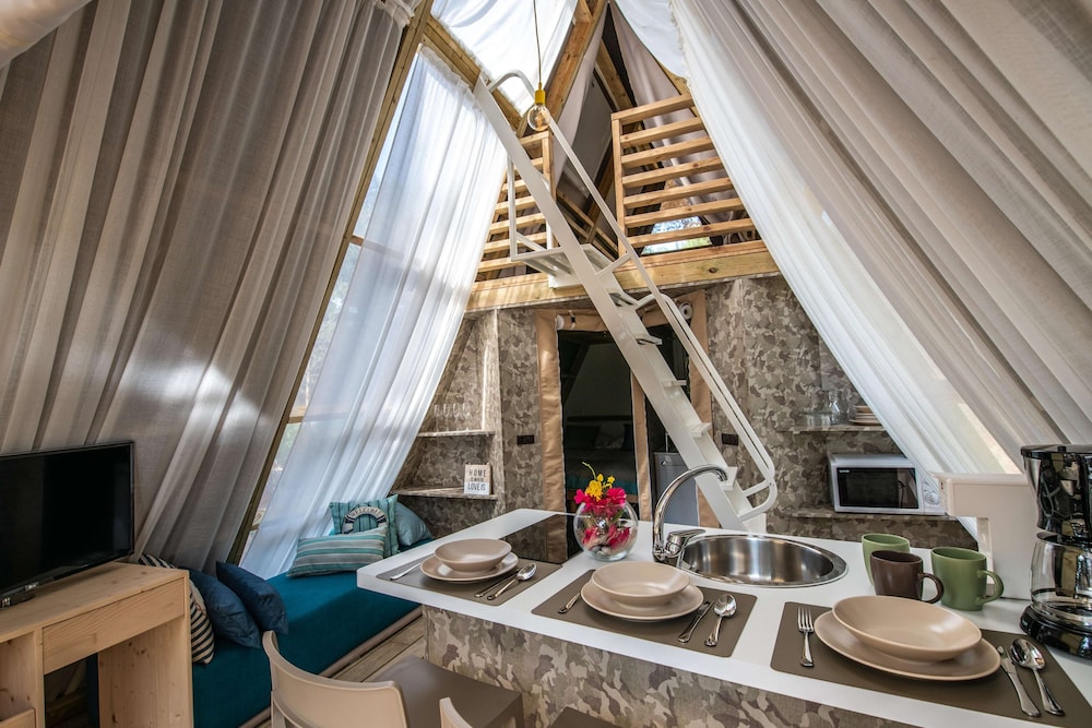 Lodge Tent, 2 Bedrooms (2+2)