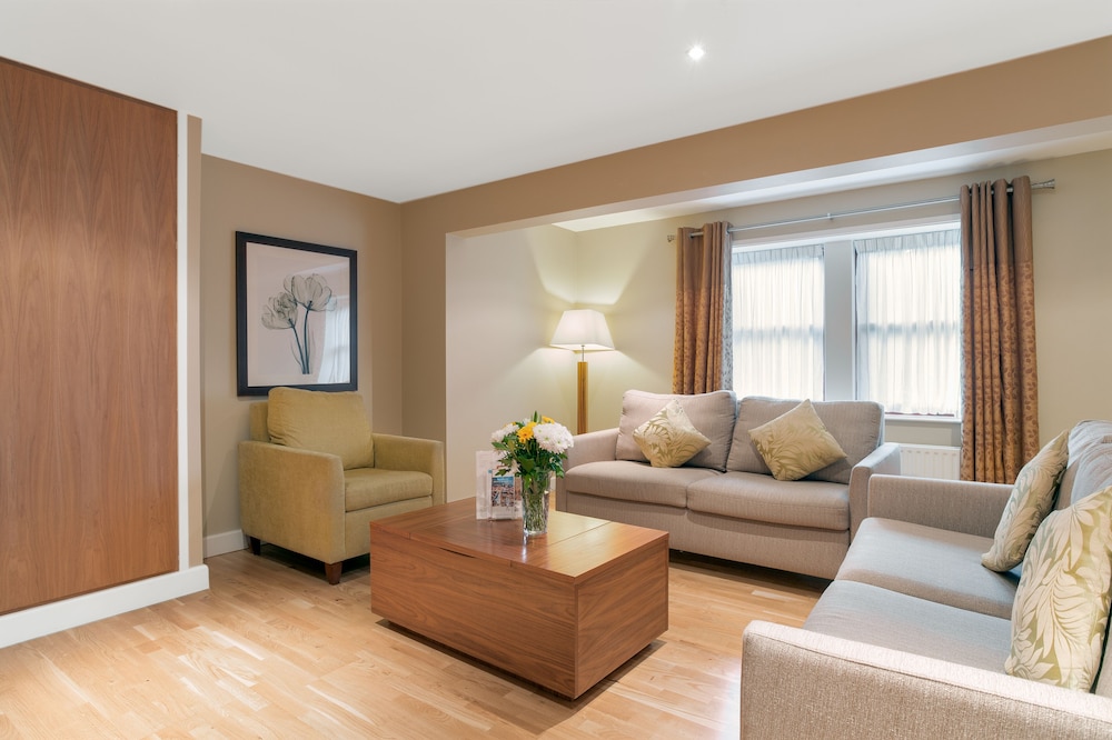 Family Apartment, 2 Bedrooms - Photo 5