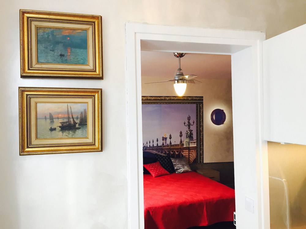 Standard Apartment, Tower photo 2