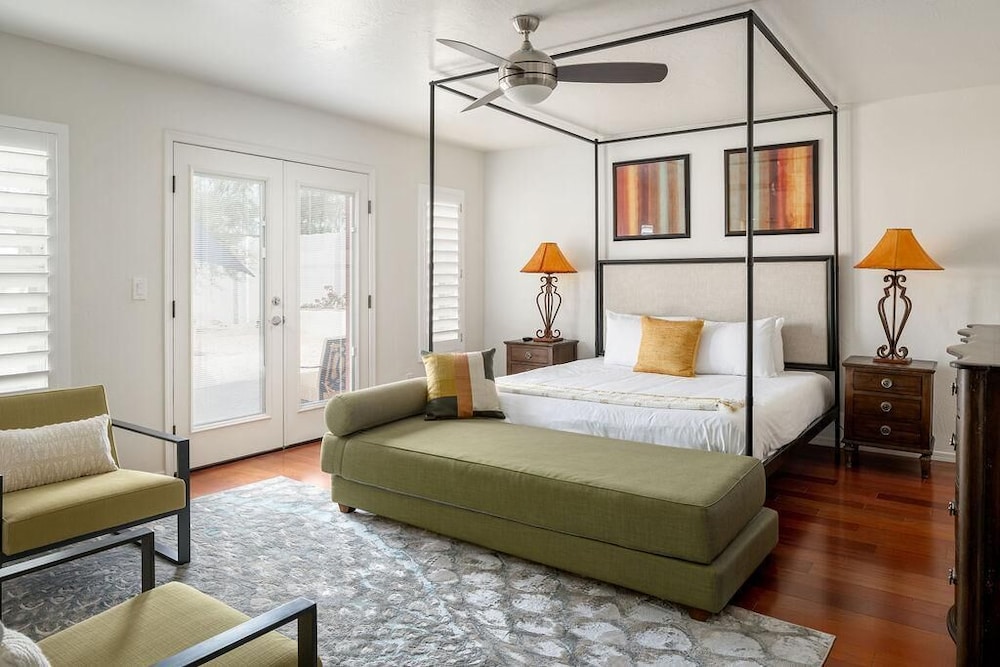 Redfield - Colorful Ranch Home - Must Visit, 사진 20