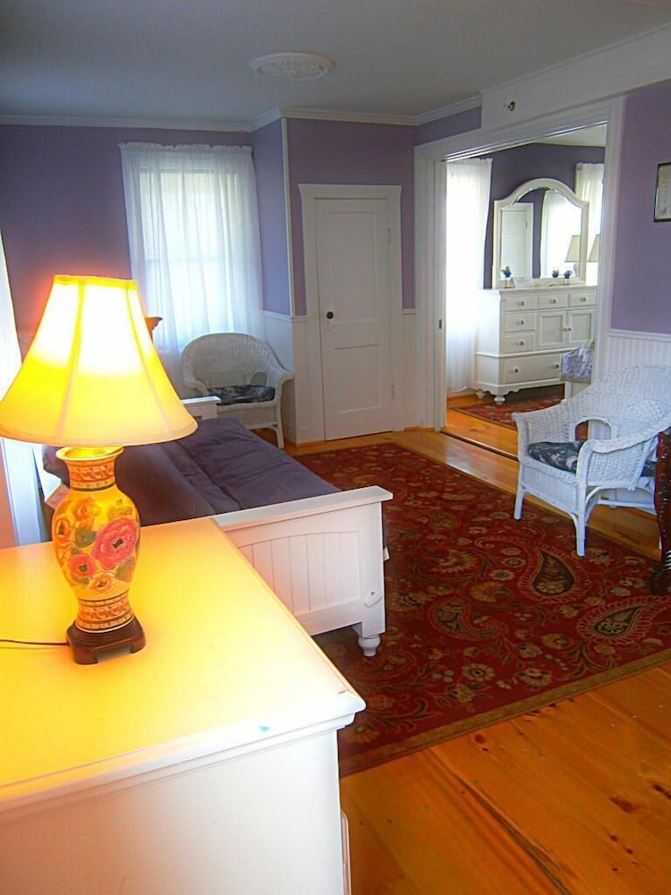 Room, Kitchenette photo 1