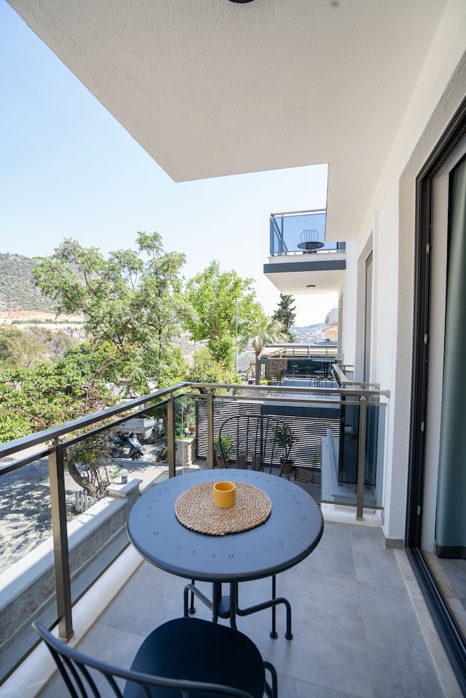 Apartment, 2 Bedrooms, City View