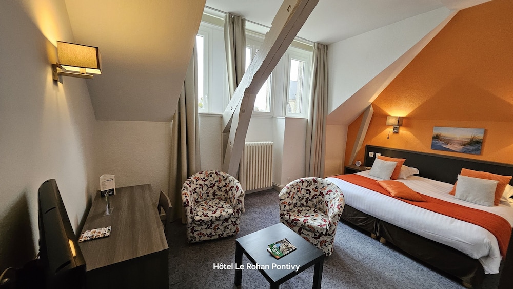 Executive Room - Photo 3