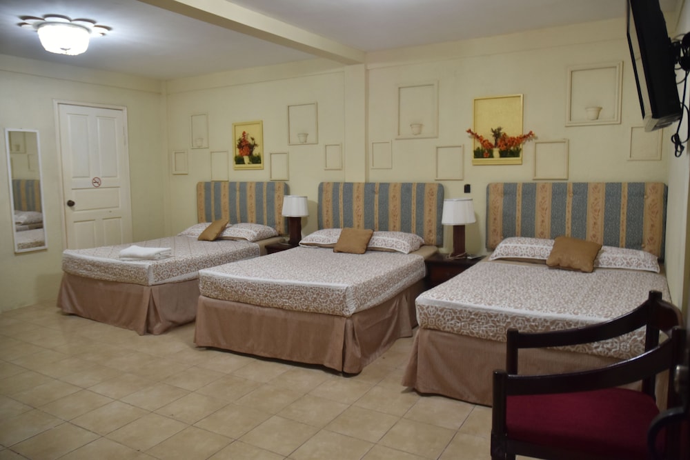Classic Triple Room, Multiple Beds, Non Smoking