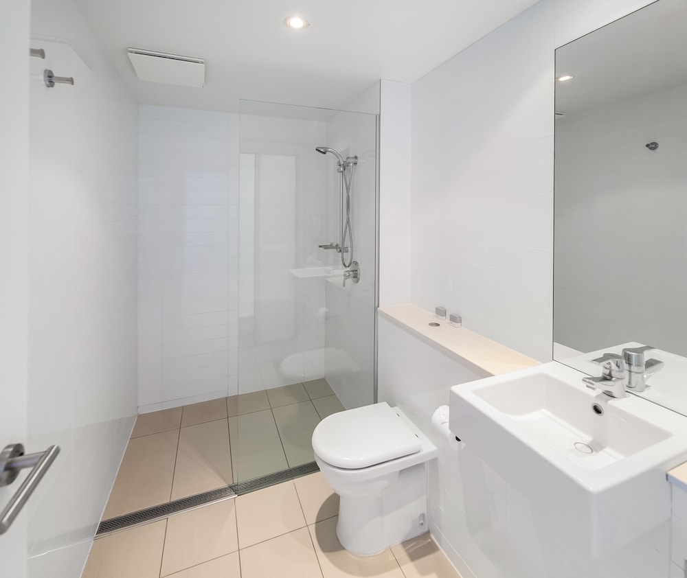 2 Bedroom Bay View - Photo 10