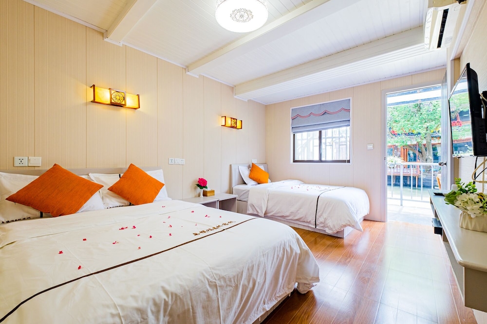Family Suite with Two-Bedrooms photo 1
