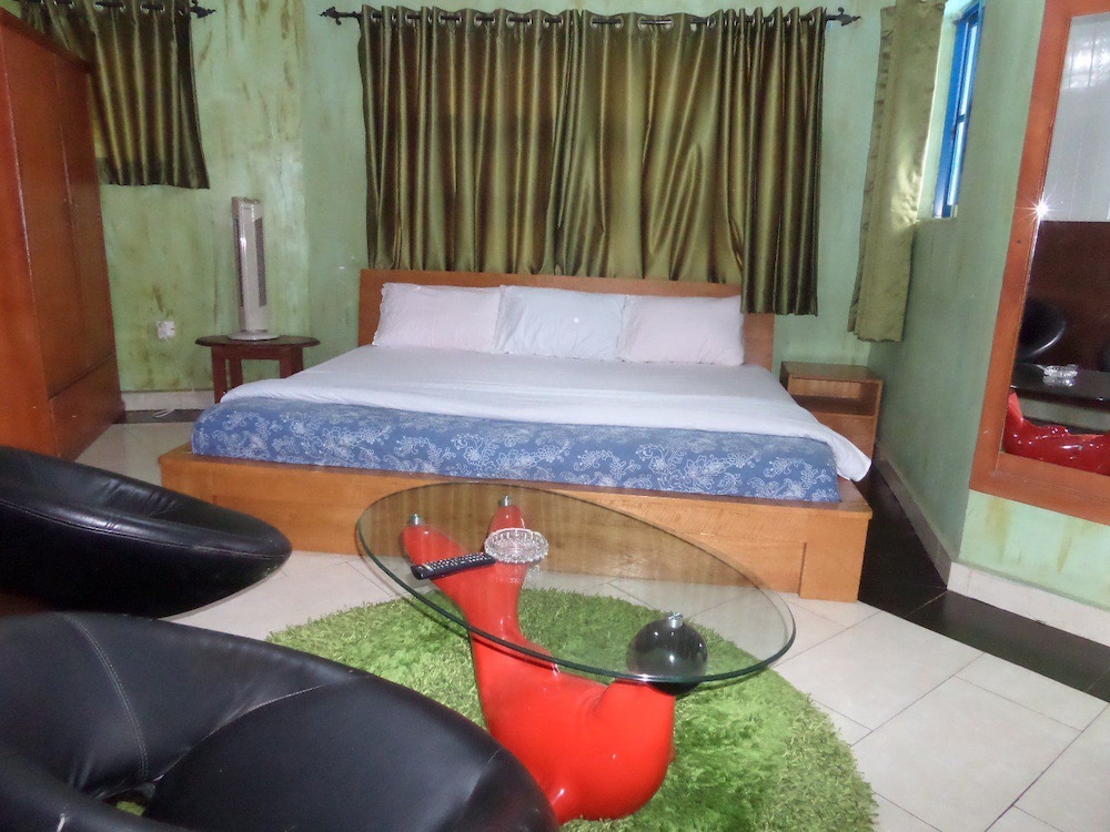 Classic Room, 1 Queen Bed