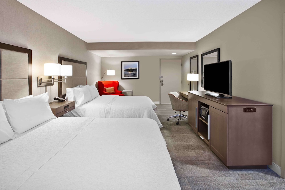 Room, 2 Queen Beds, Accessible, Non Smoking - Photo 2