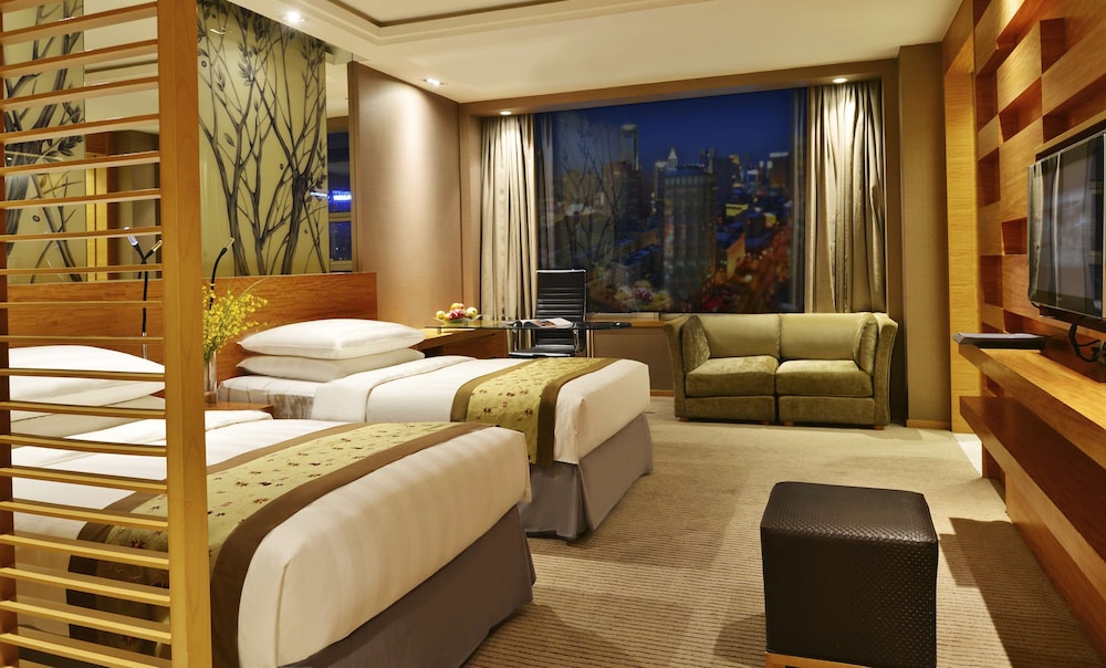 Room, 2 Twin Beds, City View (Premier Room Twin)