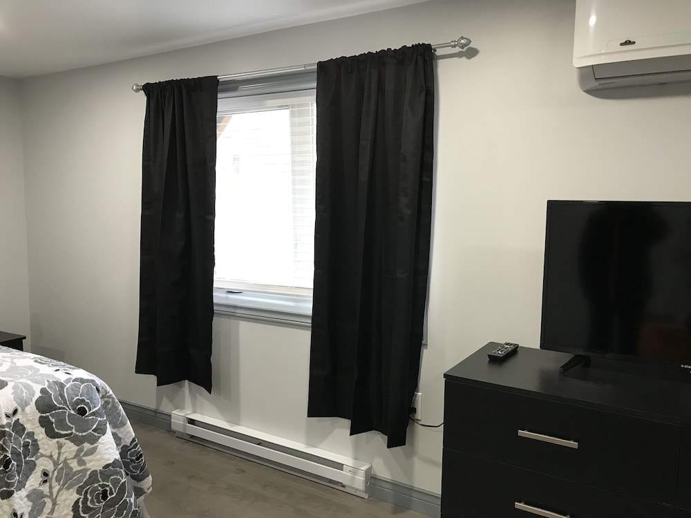 Junior Suite, Partial Ocean View photo 3