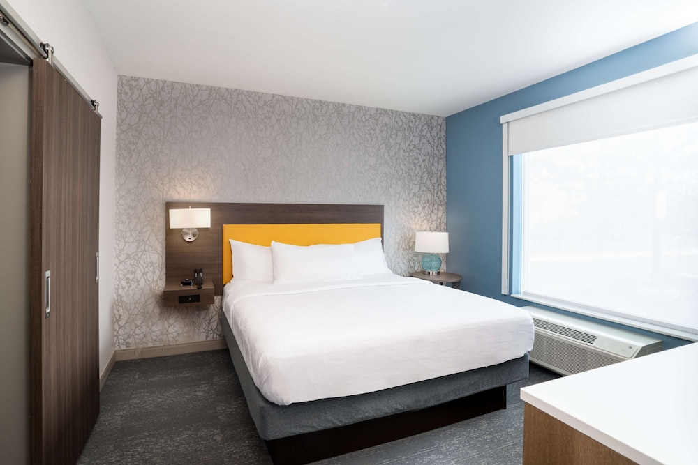 Suite, 1 Bedroom, Non Smoking - Photo 1
