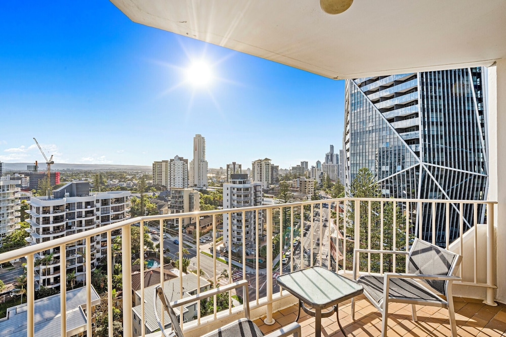 Superior Apartment, 2 Bedrooms, City View - Photo 1