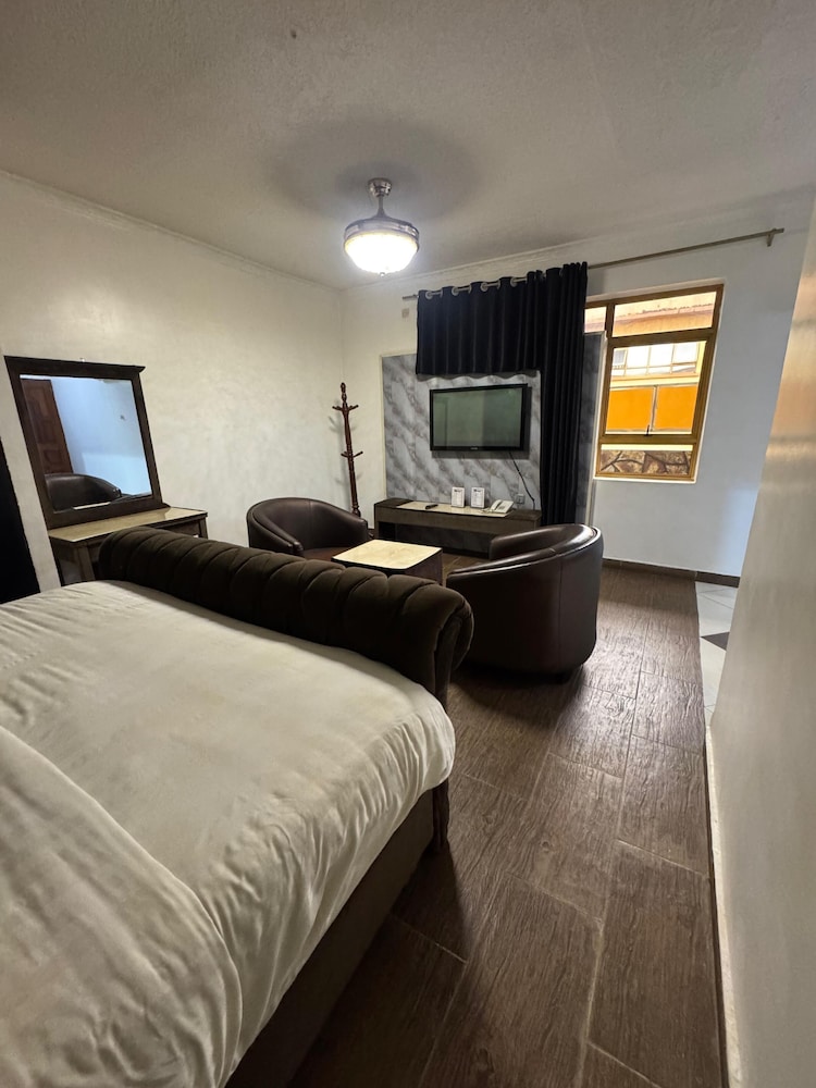 Single Room, City View