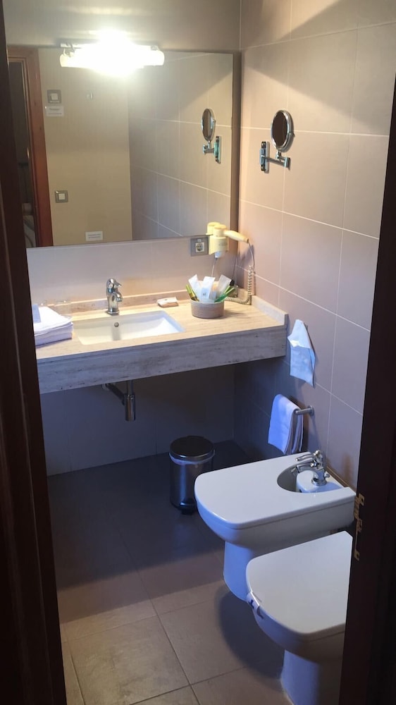 Double Or Twin Room photo 2