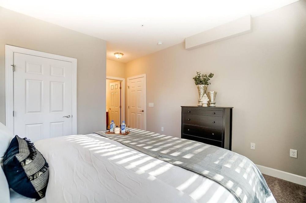 Polaris Luxury 2BR WFH Ready Pet Friendly, Billede 7