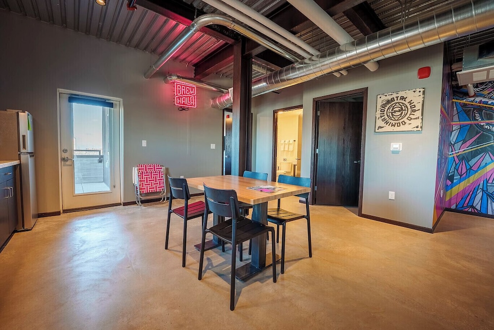Signature Single Room, 1 Bedroom