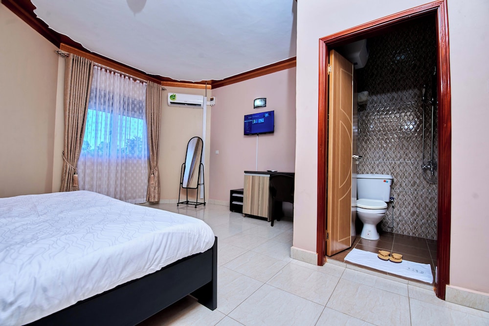 Executive Double Room, City View