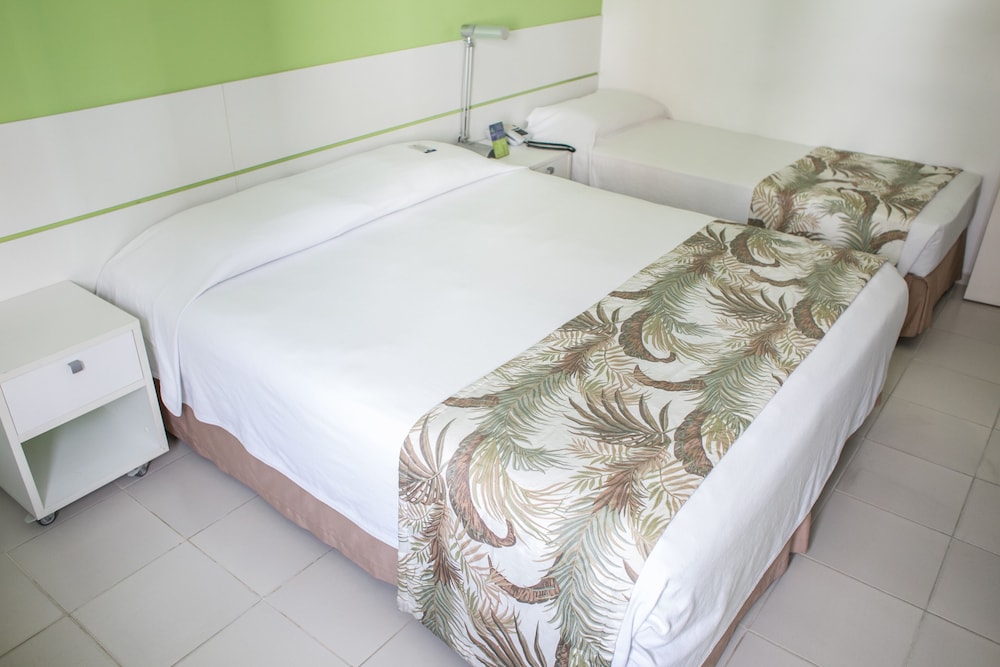 Standard Triple Room photo 3