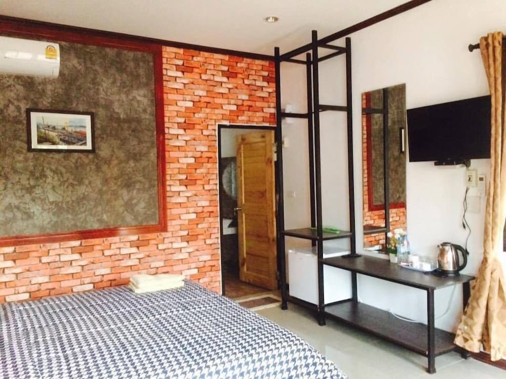 Standard Room - Photo 12