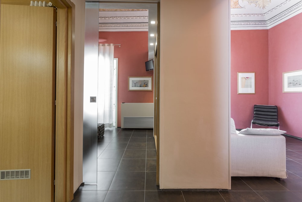 Suite photo 1