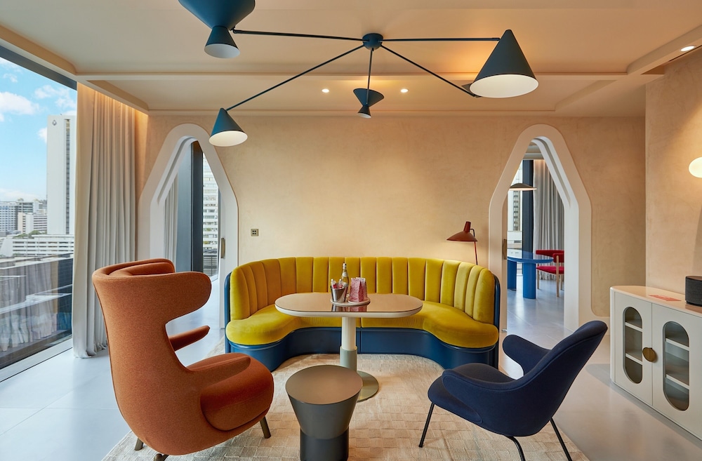 Suite (Spot)