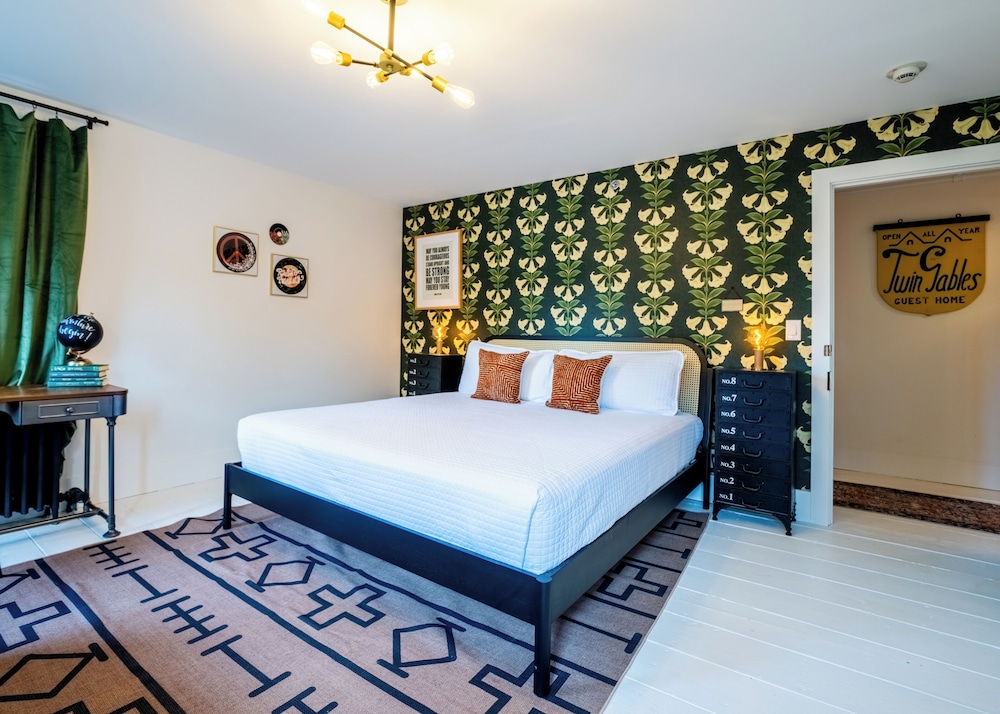 Room 5 - Second Floor