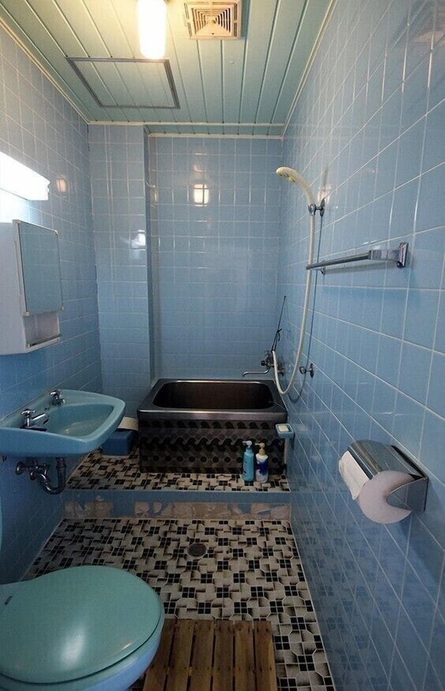 Basic Quadruple Room, Sea View photo 3