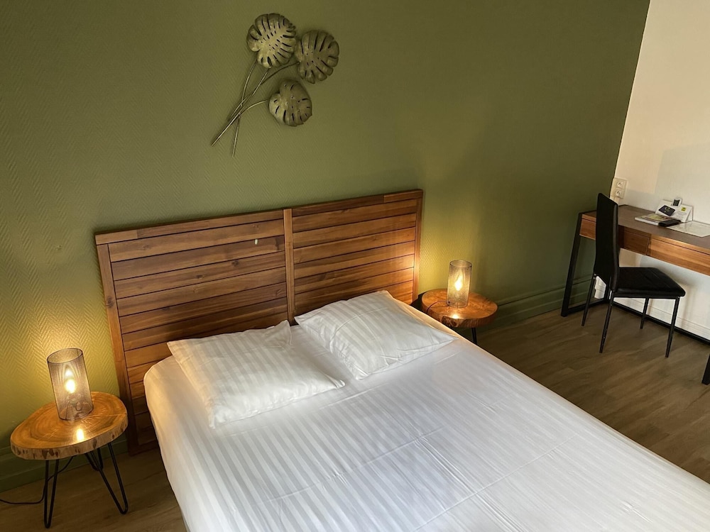 Double Room - Photo 4