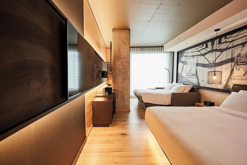 Classic Room, 1 King Bed with Sofa bed