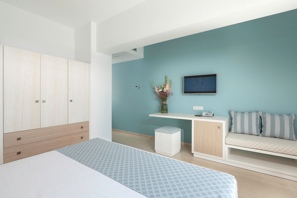 Deluxe Double Room, Sea View photo 1