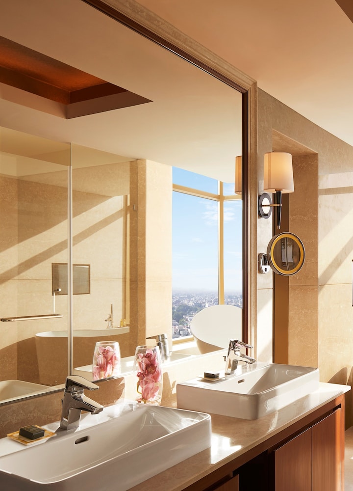 Presidential Suite, 1 King Bed photo 2