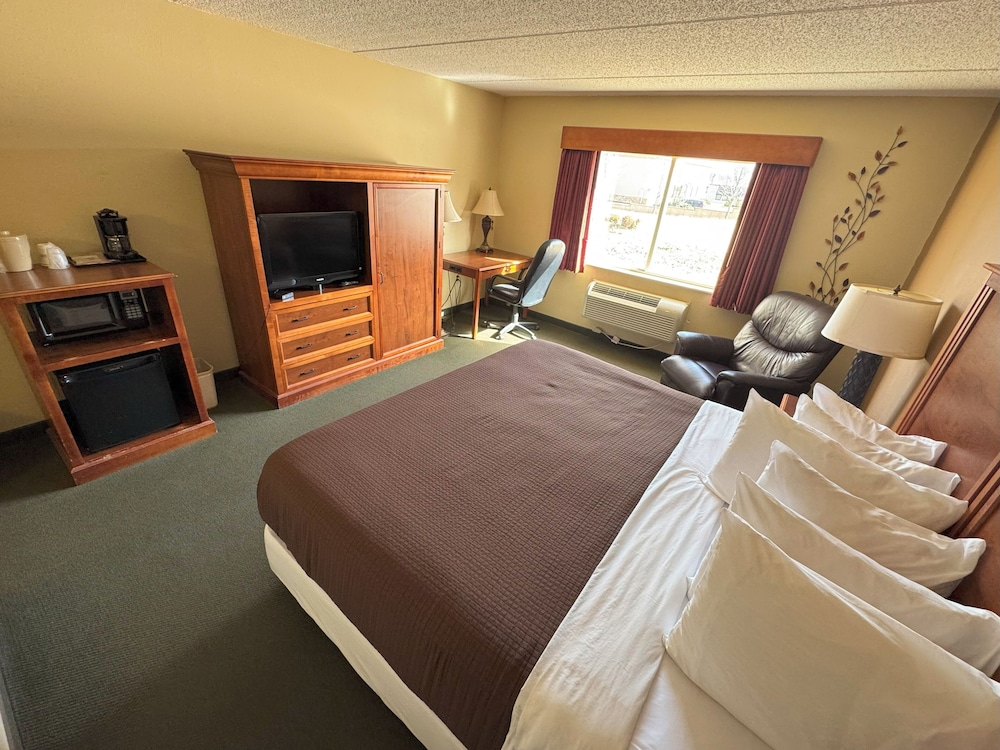Standard Room, 1 King Bed, Non Smoking