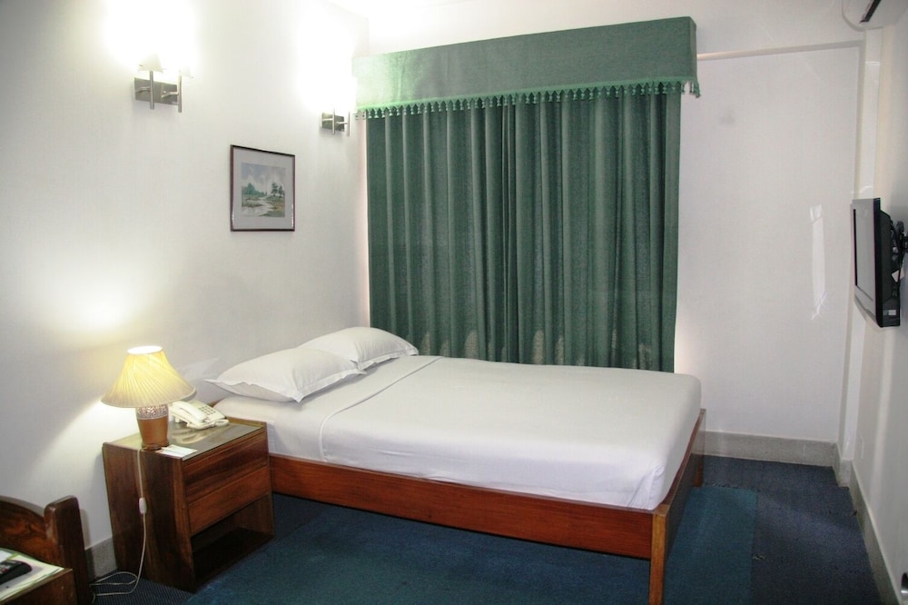 Deluxe Double or Twin Room photo 1