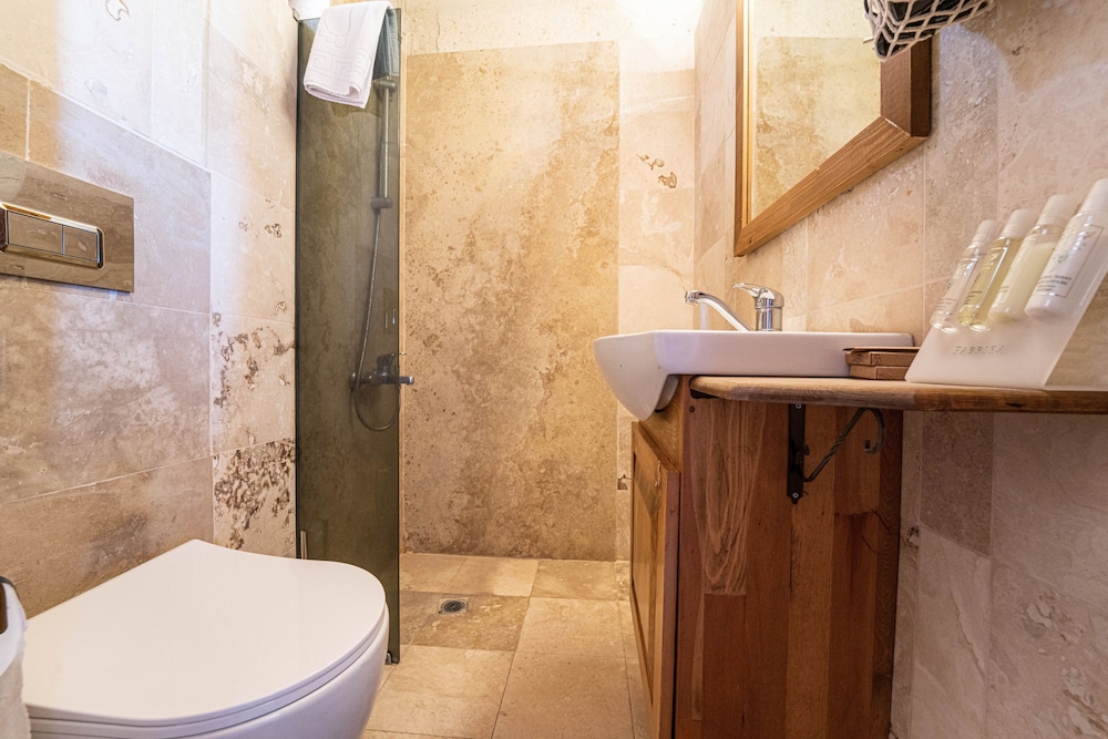 Deluxe Double Room, Valley View - Photo 6