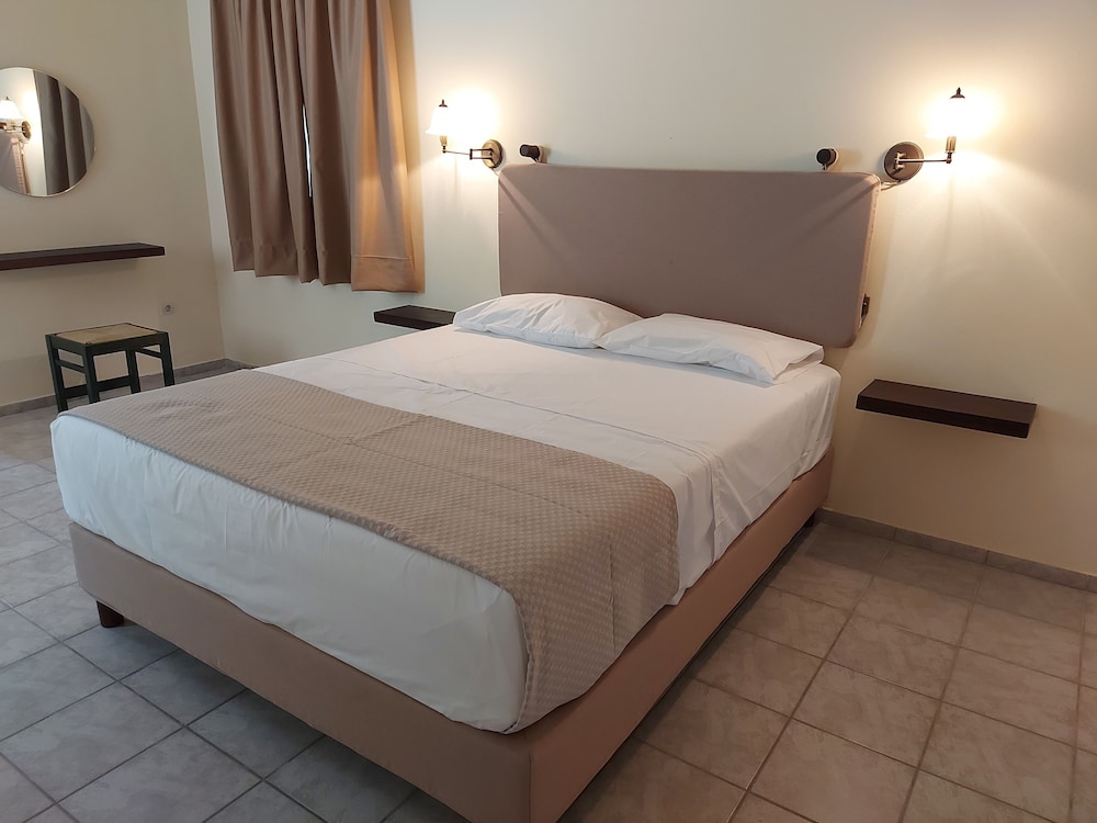 Standard Room photo 2