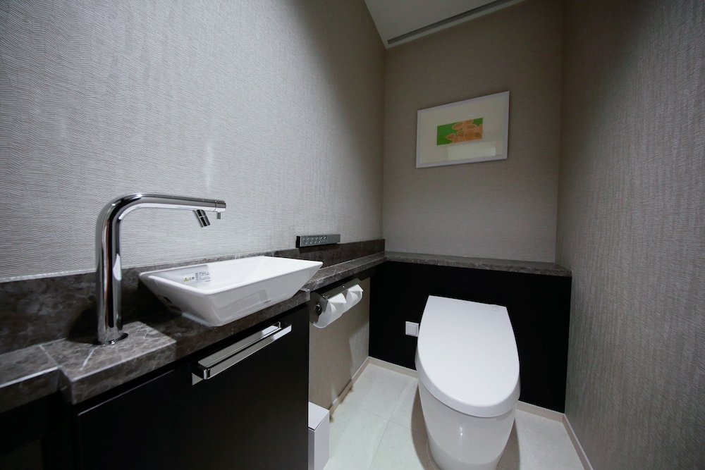 Premium Triple Room photo 2