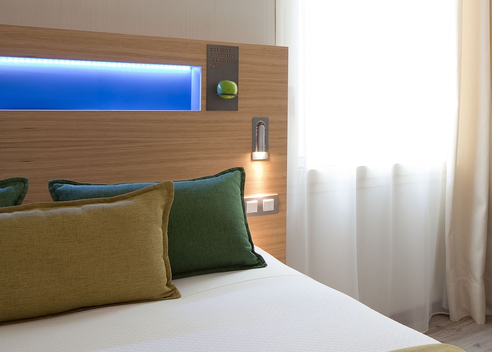 Small Economy Room Single Use, Interior