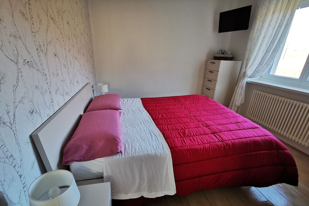 Family House, 3 Bedrooms, Kitchen, Mountain View photo 2