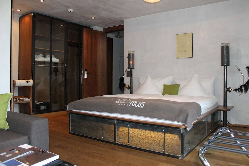 Superior Double Room, Balcony, Valley View