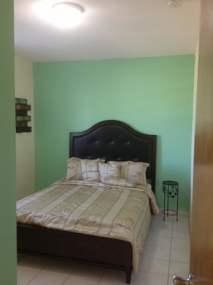 Two Bedroom Condo Standard photo 3