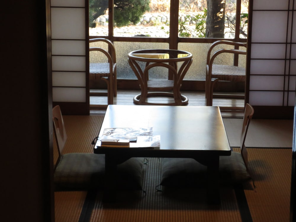 River View Japanese Style Room With Shared Bathroom Max3 Pax photo 3
