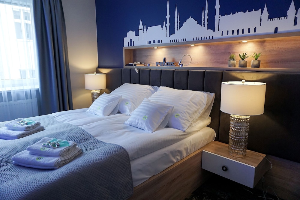 Deluxe Apartment (Istanbul)